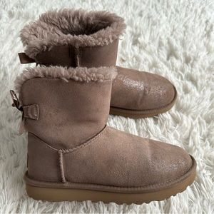 Ugg Mini Bailey Bow II Shimmer Boots Size 6
